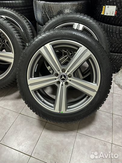 R21 Nokian Tyres Hakkapeliitta 10p SUV 315/40, PCD 5x112 DIA 66.6