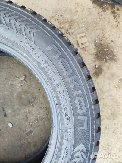 Nokian Tyres Hakkapeliitta 8 SUV 215/65 R17