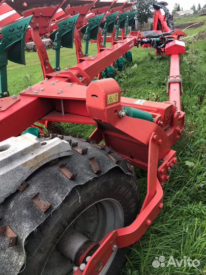 Плуг оборотный Kverneland RN 100 8корпусов