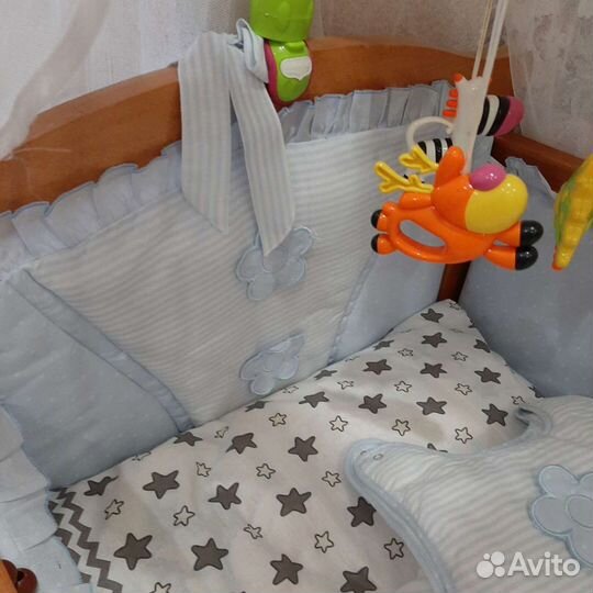Комплект в детскую кроватку,бортики,балдахин