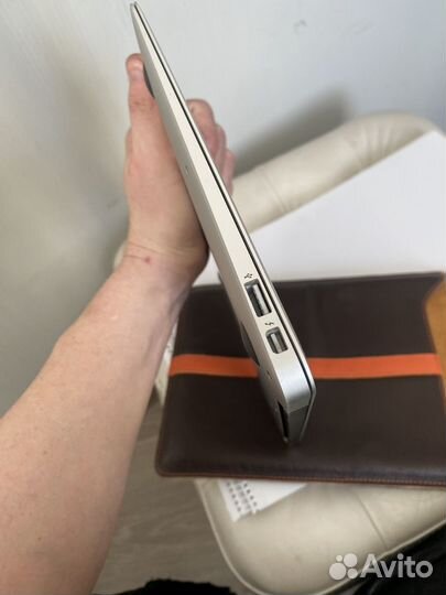 Apple MacBook Air