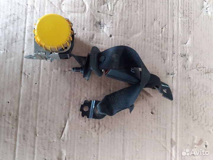 Ремень безопасности задний левый Опель Мерива A