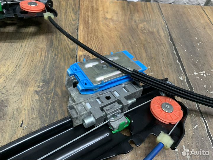 Audi A5/S5 (F5) Стеклоподъемник электр. задний