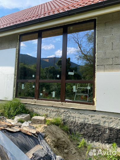 Витражные окна и двери