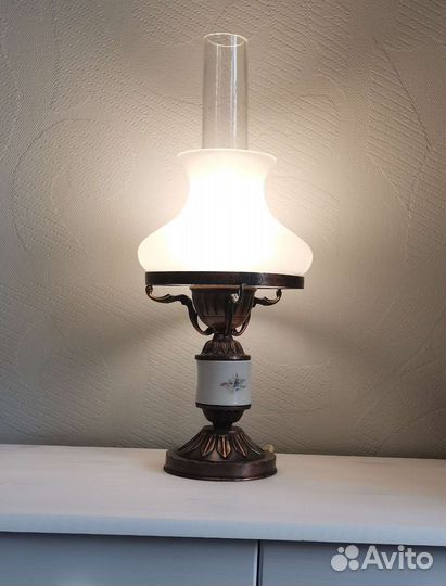 Лампа настольная винтажная