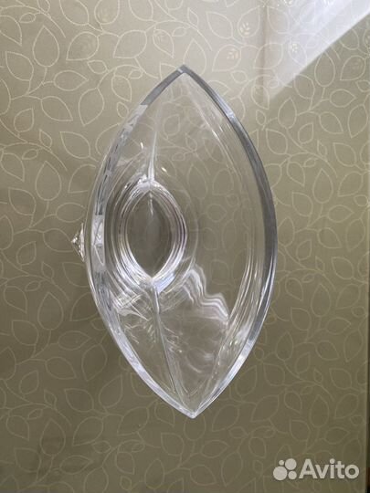 Ваза для цветов хрустальная