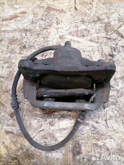 Суппорт передний левый Mazda 6 GJ 2.2D