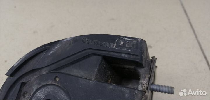 Кронштейн (сопут. товар) 5-serie GT F07 2009-2016