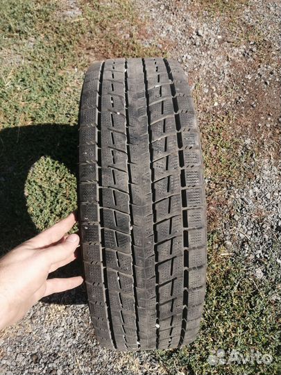 Dunlop Winter Maxx SJ8 225/60 R17
