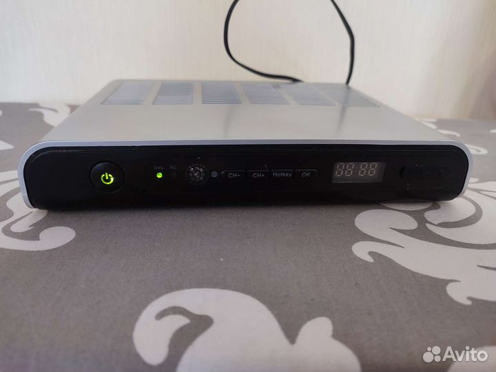 Тв приставка через интернет yuxing yx-6916a