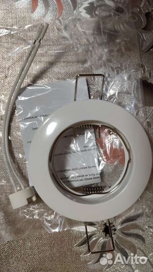 Светильник встраиваемый