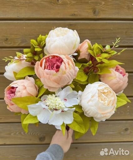 Букет искусственных пионов