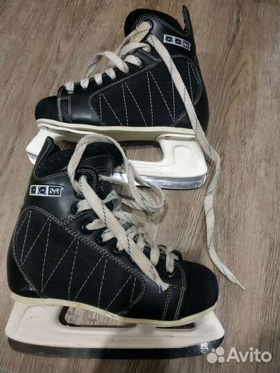 Коньки хоккейные ccm poweline