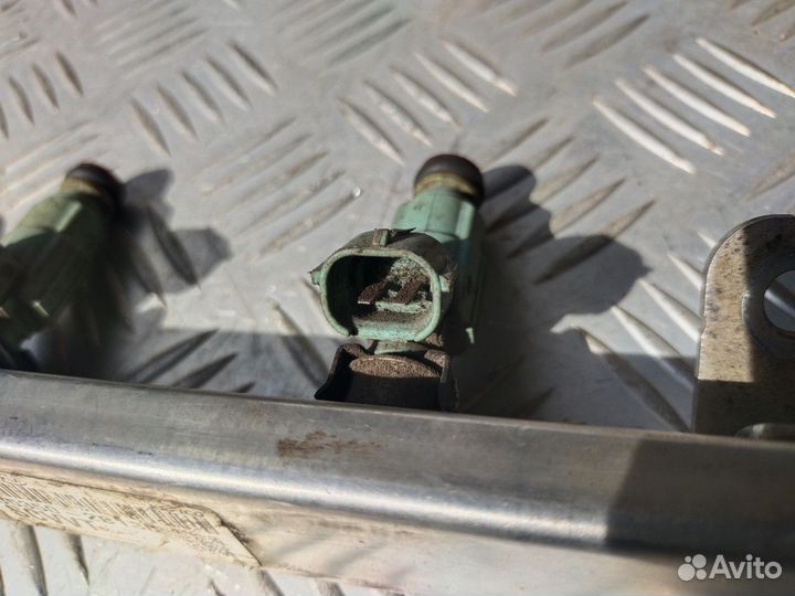 Топливная форсунка Kia Rio