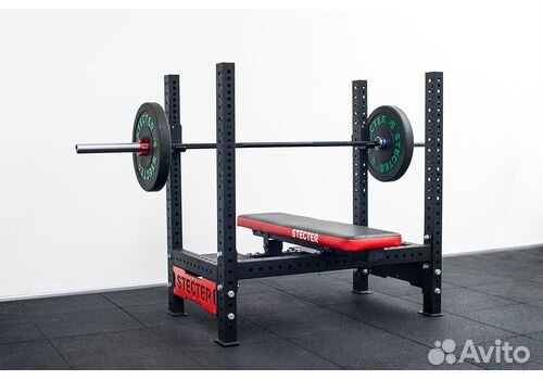 Стойки с горизонтальной скамьей для жима лежа