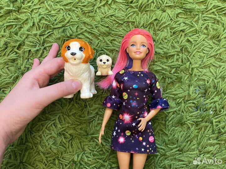 Кукла барби с собаками