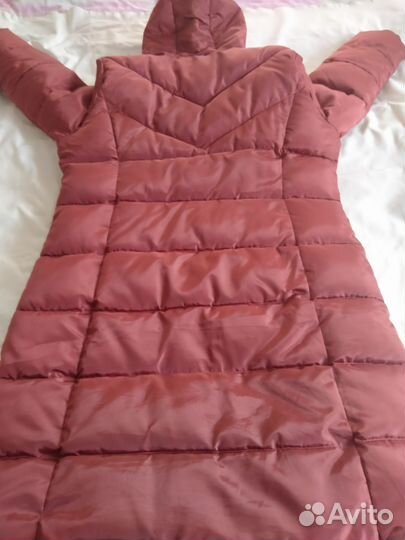 Пальто демисезон стёганое с капюшоном