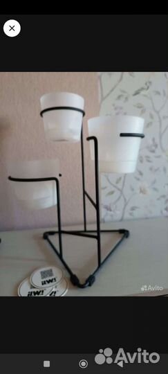 Подставка для цветов металлическая