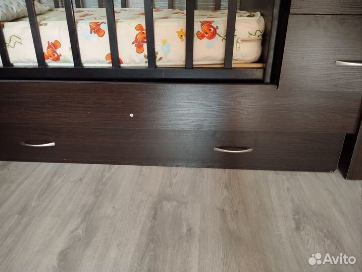 Кровать детская