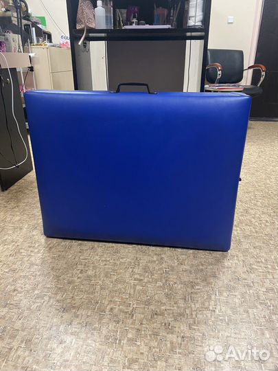 Кушетка массажная