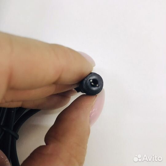 Блок питания 9V,0.6A штекер 5.5*2.5 LP-133