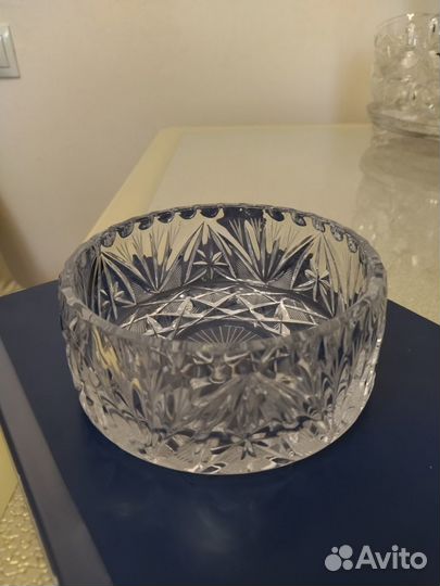 2 Хрустальных салатника