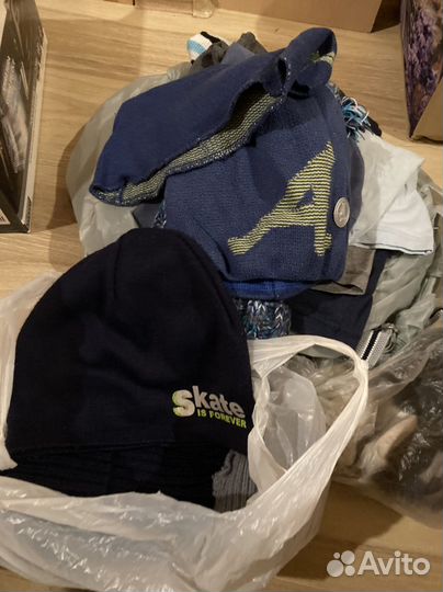 Вещи отдам (бронь)