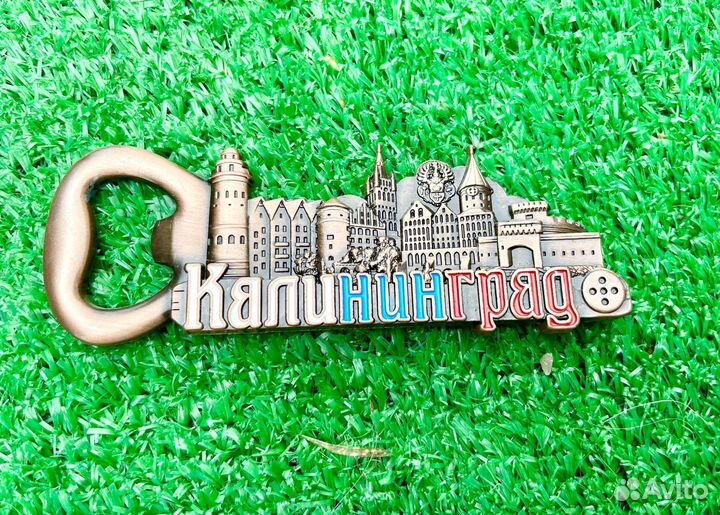 Магниты на холодильник города