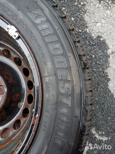 Bridgestone Duravis R410 215/65 R16C