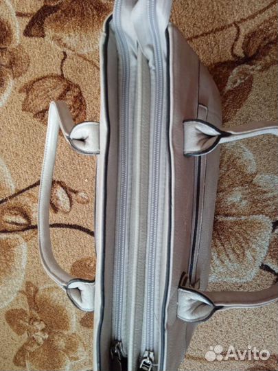 Сумка новая, кожзам