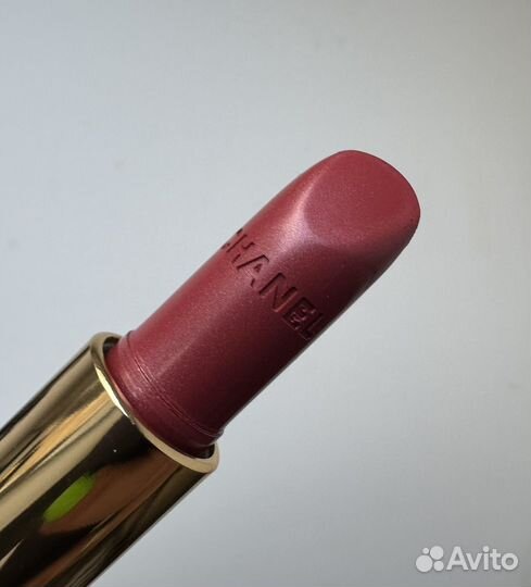Chanel помада 428 legende
