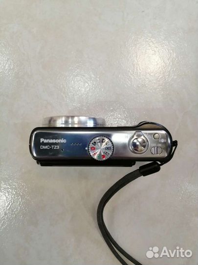 Компактный фотоаппарат