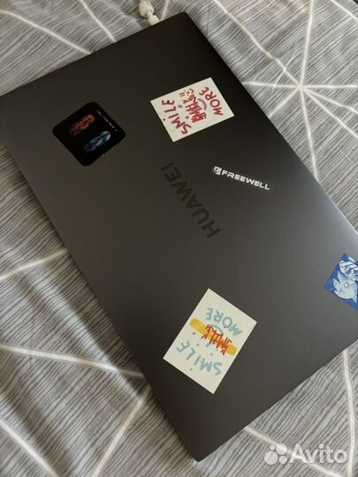 Huawei matebook d16