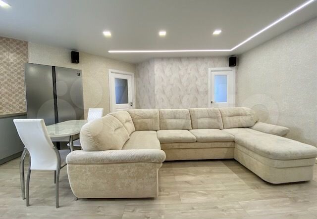 4-к. квартира, 97 м², 1/6 эт.