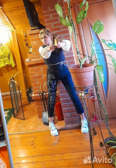 Хит Джинсы с принтом