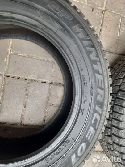 Dunlop SP Winter Ice 01 115/65 R16 102