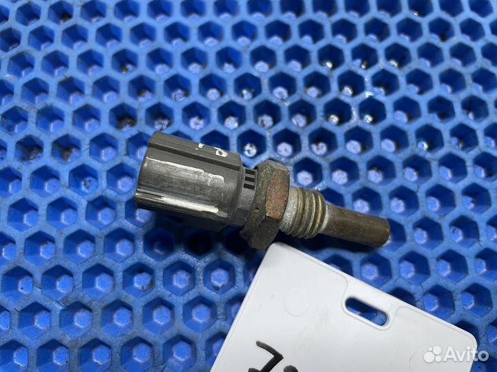 Датчик температуры Toyota Prius 20