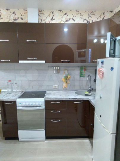 2-к. квартира, 40 м², 3/14 эт.