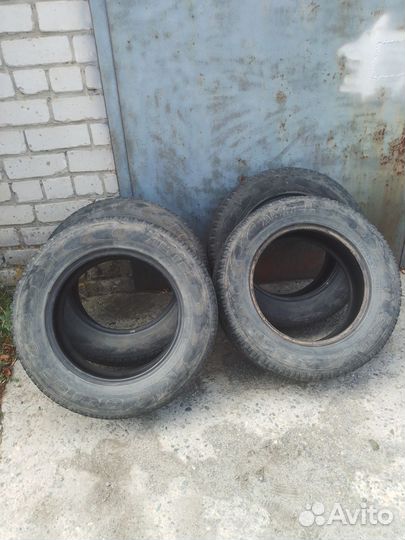 Amtel Cruise 4x4 215/65 R16