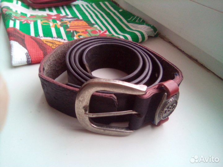 Мужской кожаный ремень черный