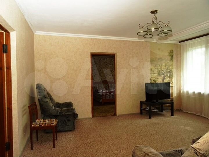 Дом 100 м² на участке 1 сот.