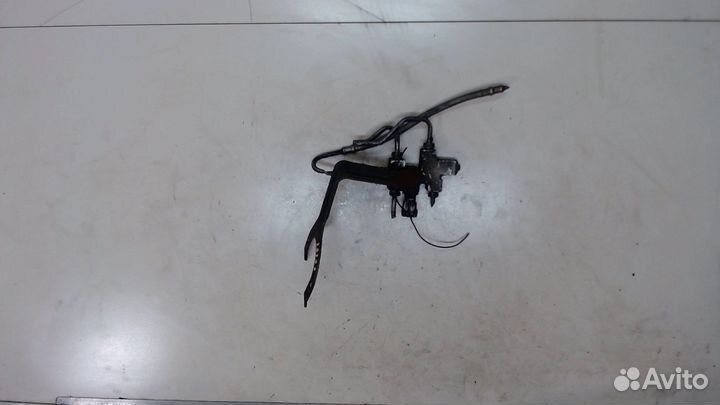 Распределитель тормозной силы Chevrolet Tahoe, 200