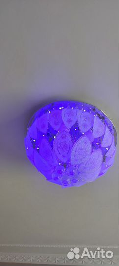 Светильник потолочный