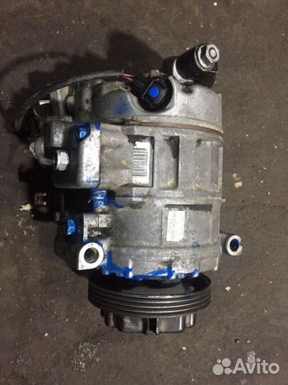 Компрессор кондиционера Bmw 7-Series E65