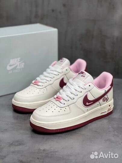 Nike Air Force 1 Low Valentines Day 2023