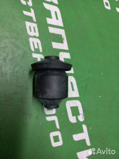 Сайлентблок рычага подвески Mazda 626 1992