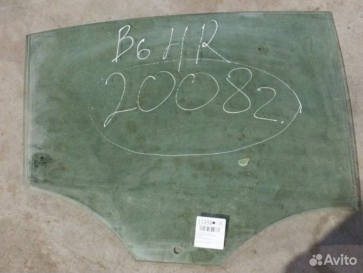 Стекло двери заднее правое Volkswagen Passat B6