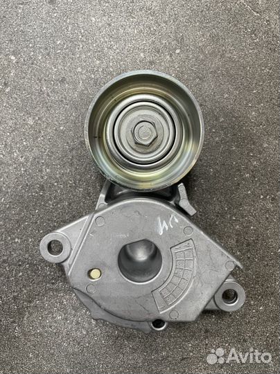 Ролик приводного ремня Lexus Toyota