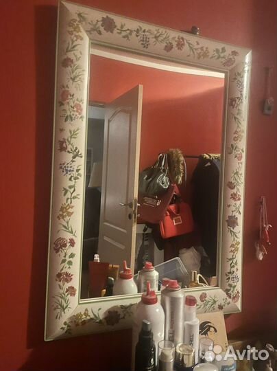 Зеркало IKEA напольное, в деревянной белой раме