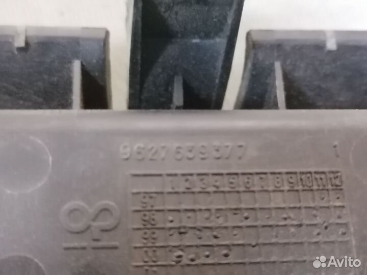 Пепельница Peugeot 206 1.4 1998-2012